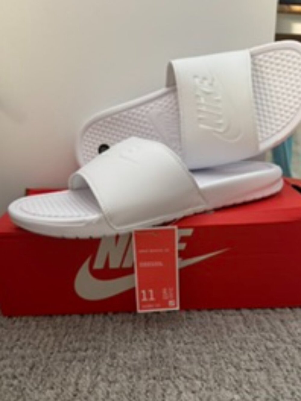 Nike Benassi JDI Women’s Slides / Slippers – White, Size 11 NWB